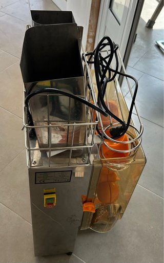 Zumera Profesional Automática Usada