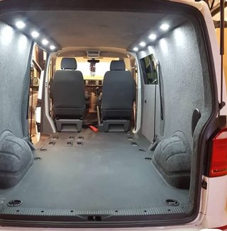 Moqueta para tapizado interior de vehículos