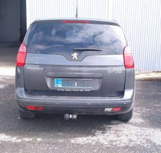 Peugeot 5008 2013
