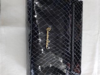 Borsa Braccialini nera con dettagli oro