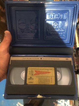 VHS Operation Crossbow MGM/UA Español