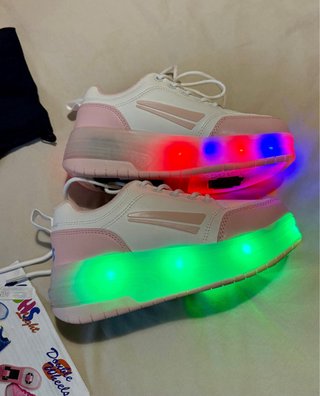 Zapatillas con ruedas talla 36