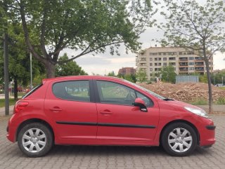 Peugeot 207 2009