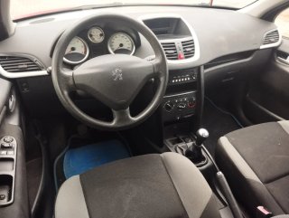 Peugeot 207 2009