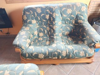 Sofá 2 plazas tela floral madera