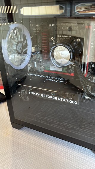 PC Gaming RTX 5060 i5 16GB RAM SSD