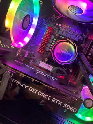 PC Gaming RTX 5060 i5 16GB RAM SSD