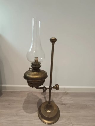 Lampara o quinqué antiguo