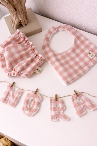 Letras personalizadas hechas a mano, braguitas...