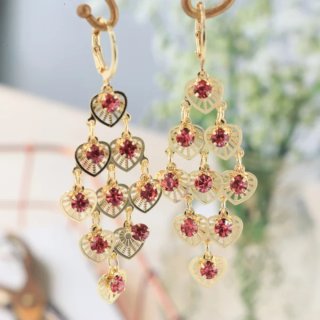 Pendientes Corazón Dorados con Piedras Rosas