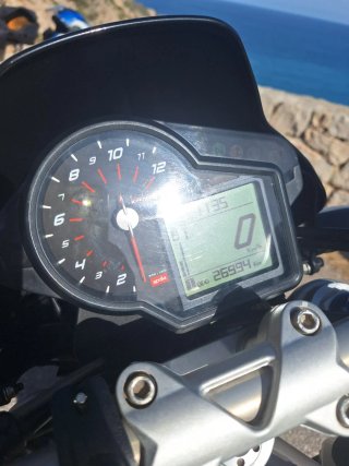 Aprilia Dorsoduro 750 Supermotard Negra
