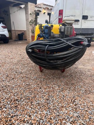 Carretilla para fumigar con motor honda 4 tiempos