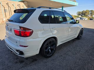 BMW X5 2011