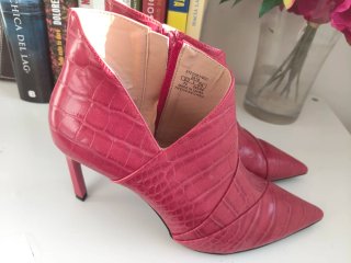 Botines Zara Talla 38 Rojos Cocodrilo