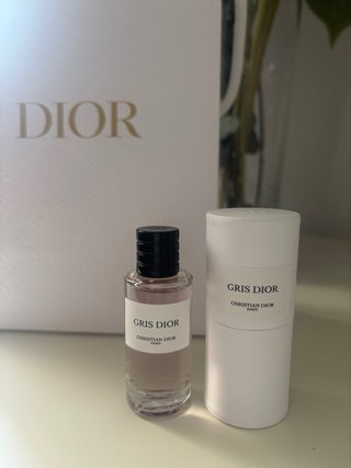 Perfume Gris Dior Christian Dior Paris