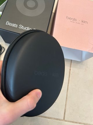 Cuffie Beats Studio Pro x Kim K Beige Nuove