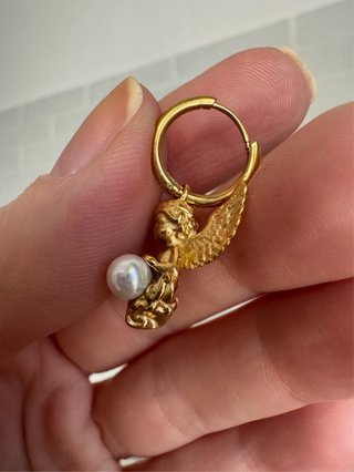 Orecchini angioletti perla acciaio inox oro 18K