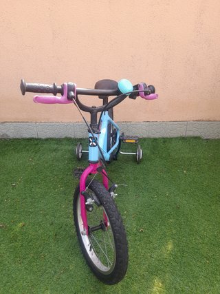 Bicicleta infantil 14” con ruedines