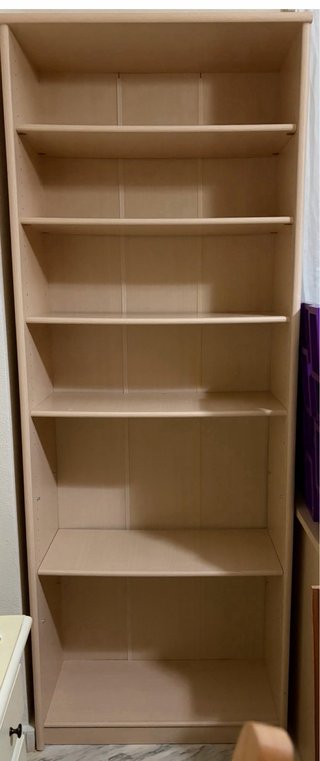 Mesa de escritorio, mesita y estanteria