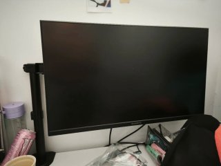 Monitor Gigabyte GS27F 27 FHD 165Hz + Brazo