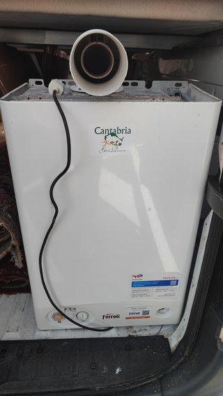 CALDERA REVISADA de Gas FERROLI DOMIproject F24 N