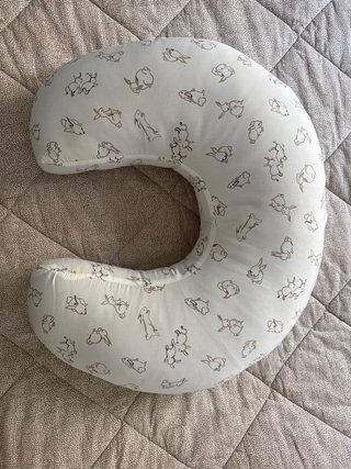 Cuscino allattamento con coniglietti
