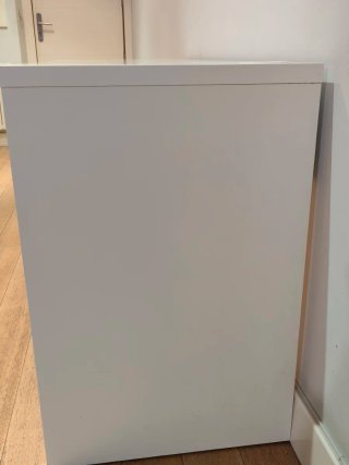 Escritorio infantil blanco