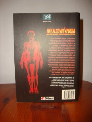 Dr. Vertigo. Hay algo ahí fuera. Jordi Costa