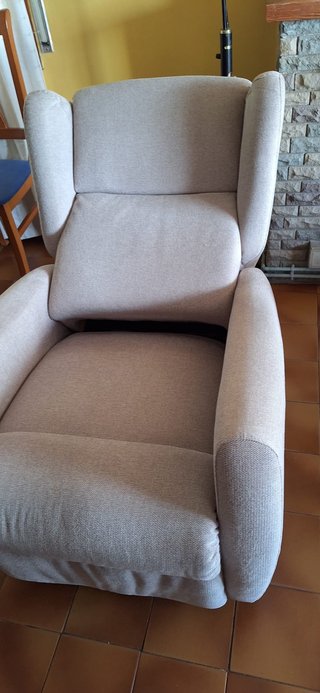 Sillón Eléctrico Elevable Beige
