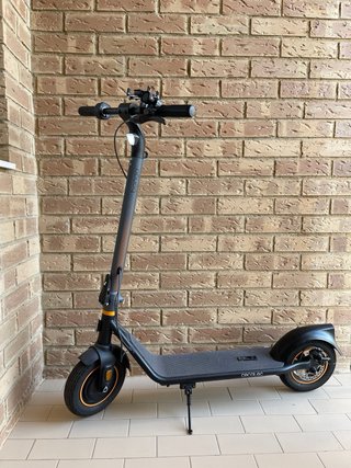 Patinete Eléctrico Cecotec Bongo D30 XL