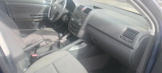 Volkswagen Golf 2004