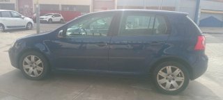Volkswagen Golf 2004