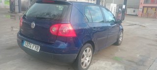 Volkswagen Golf 2004
