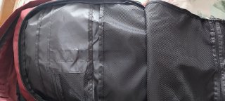 Mochila de viaje Cabin Max roja