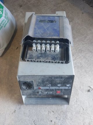 Inversor CP-624 600W 24Vdc 230V