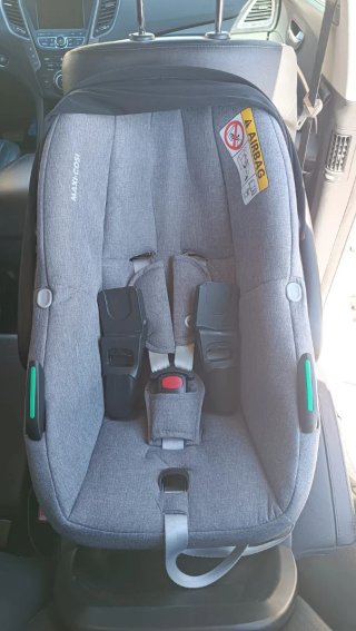 Silla de paseo gris  Maxi Cosi Zelia S Tr