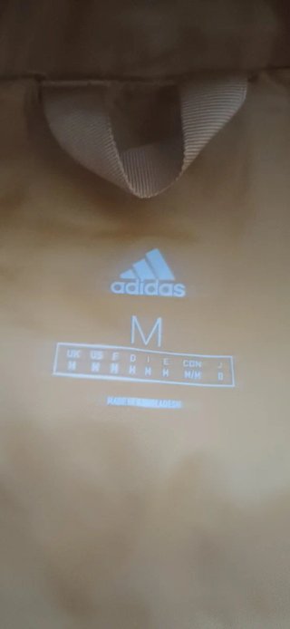 Chaqueta Adidas Mostaza con Rayas Azules