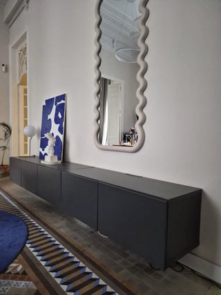 Mueble aparador gris moderno
