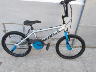 Bicicleta BMX