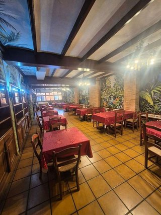 Local comercial en alquiler en Benalúa en Alicante