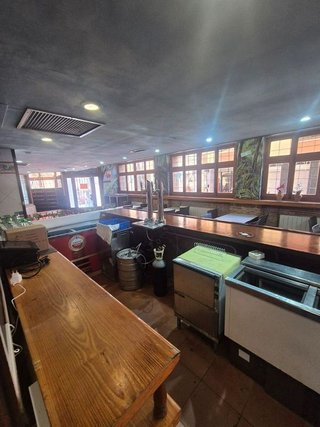 Local comercial en alquiler en Benalúa en Alicante