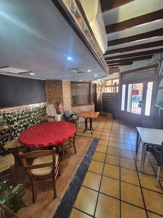 Local comercial en alquiler en Benalúa en Alicante