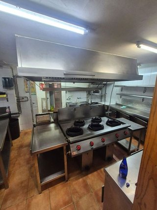 Local comercial en alquiler en Benalúa en Alicante