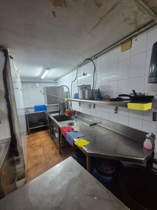 Local comercial en alquiler en Benalúa en Alicante