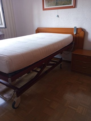 Cama articulada eléctrica