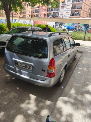 Opel Astra 2000