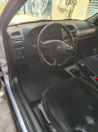 Opel Astra 2000