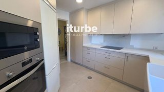 Piso en alquiler en Lomas de Marbella Club - Puente Romano en Marbella