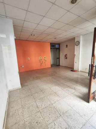 Local comercial en alquiler en Centre en Reus