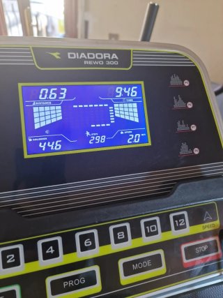 Tapis roulant Diadora NEW 300